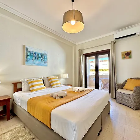 Beachview 2 By Homing *