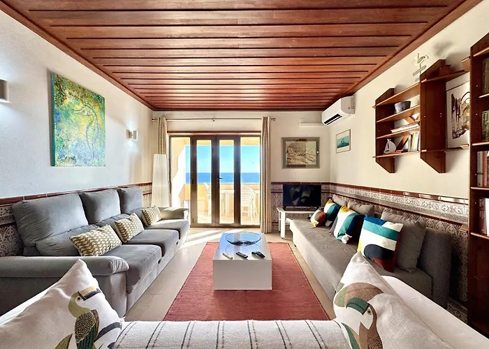 Beachview 2 By Homing * Monte Gordo